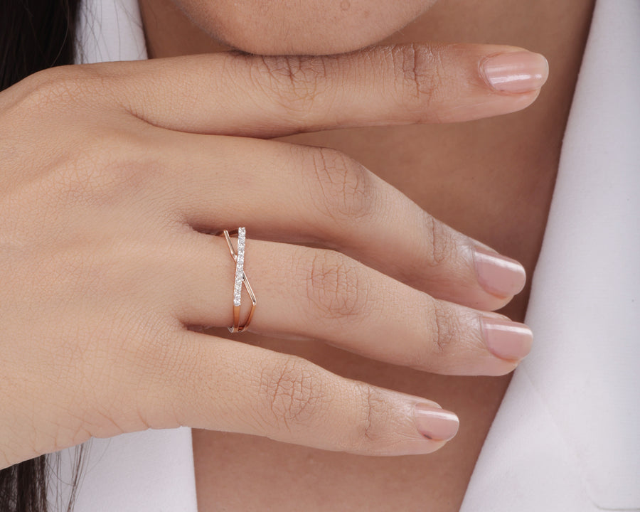 Crisscross Ring